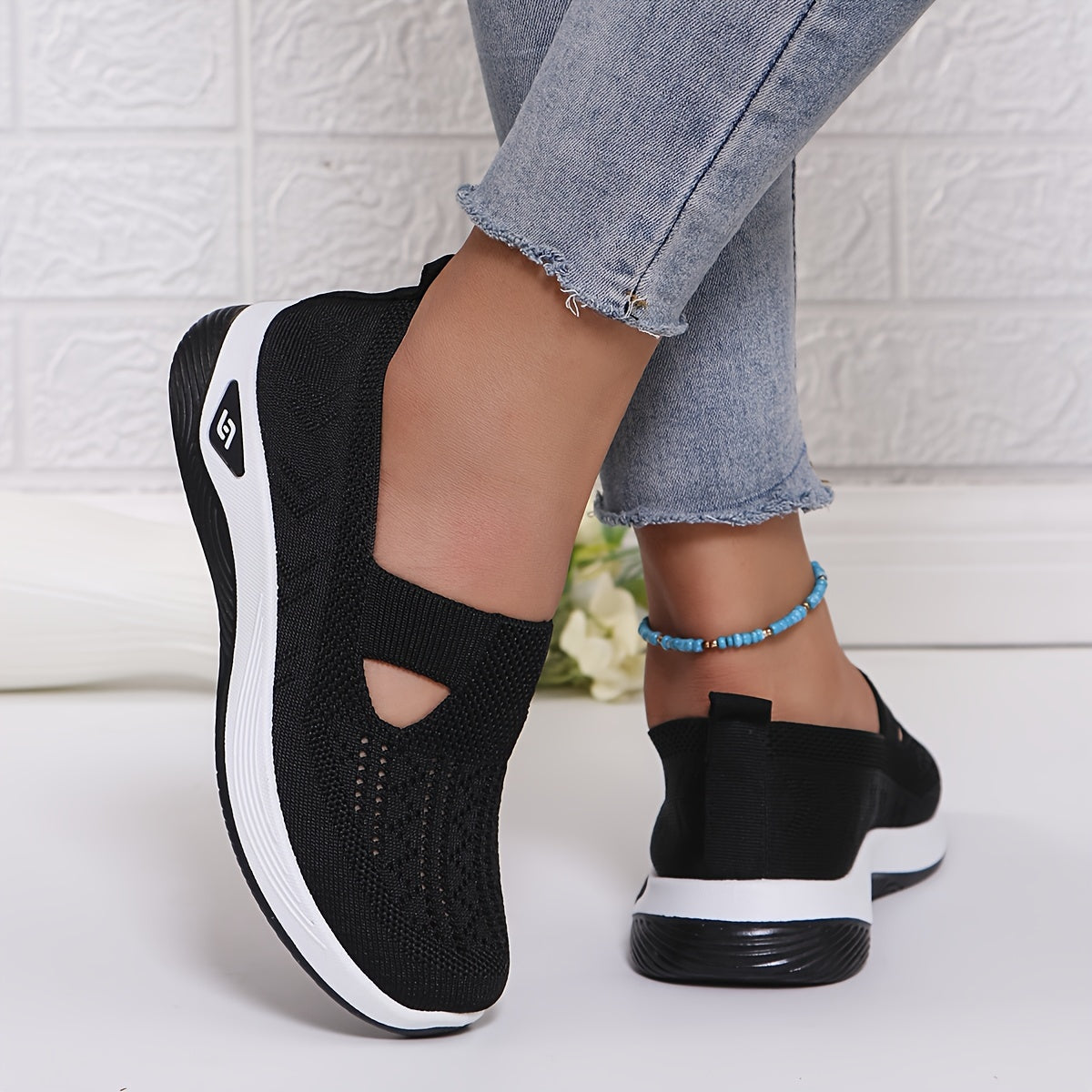 Woman shoes