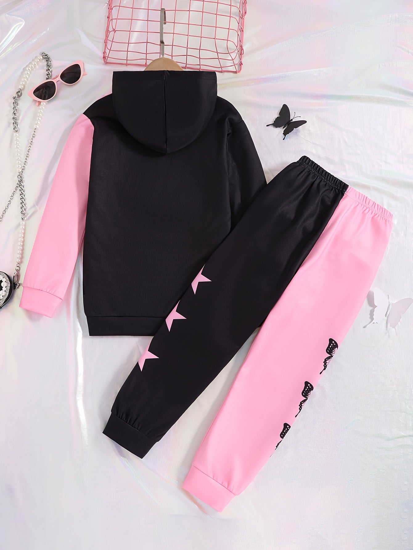 Girl clothing