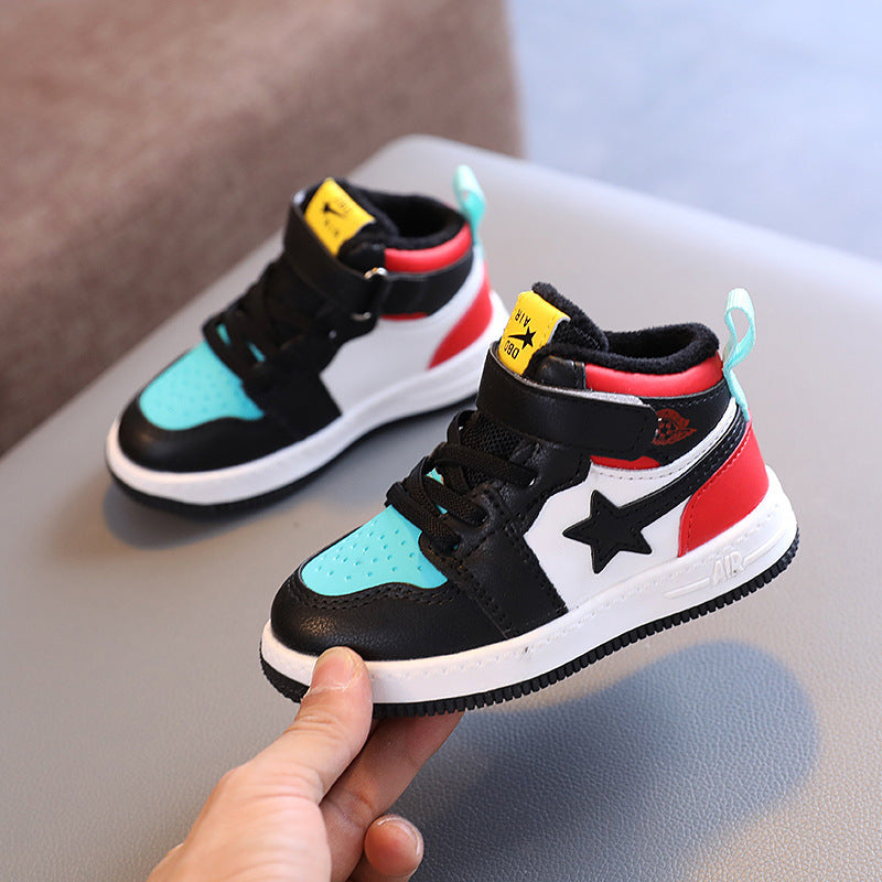 Boy shoes