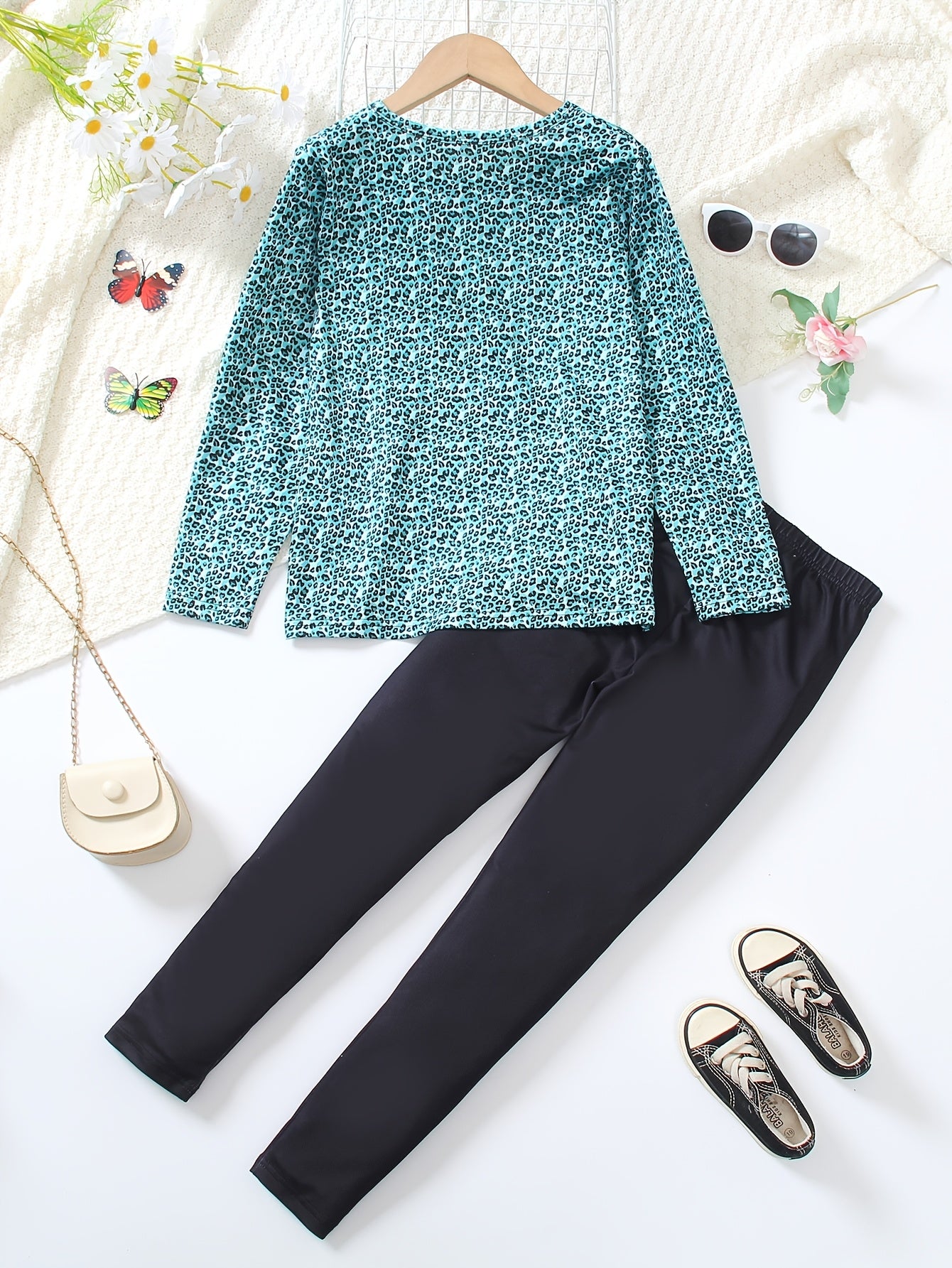 Girl clothing