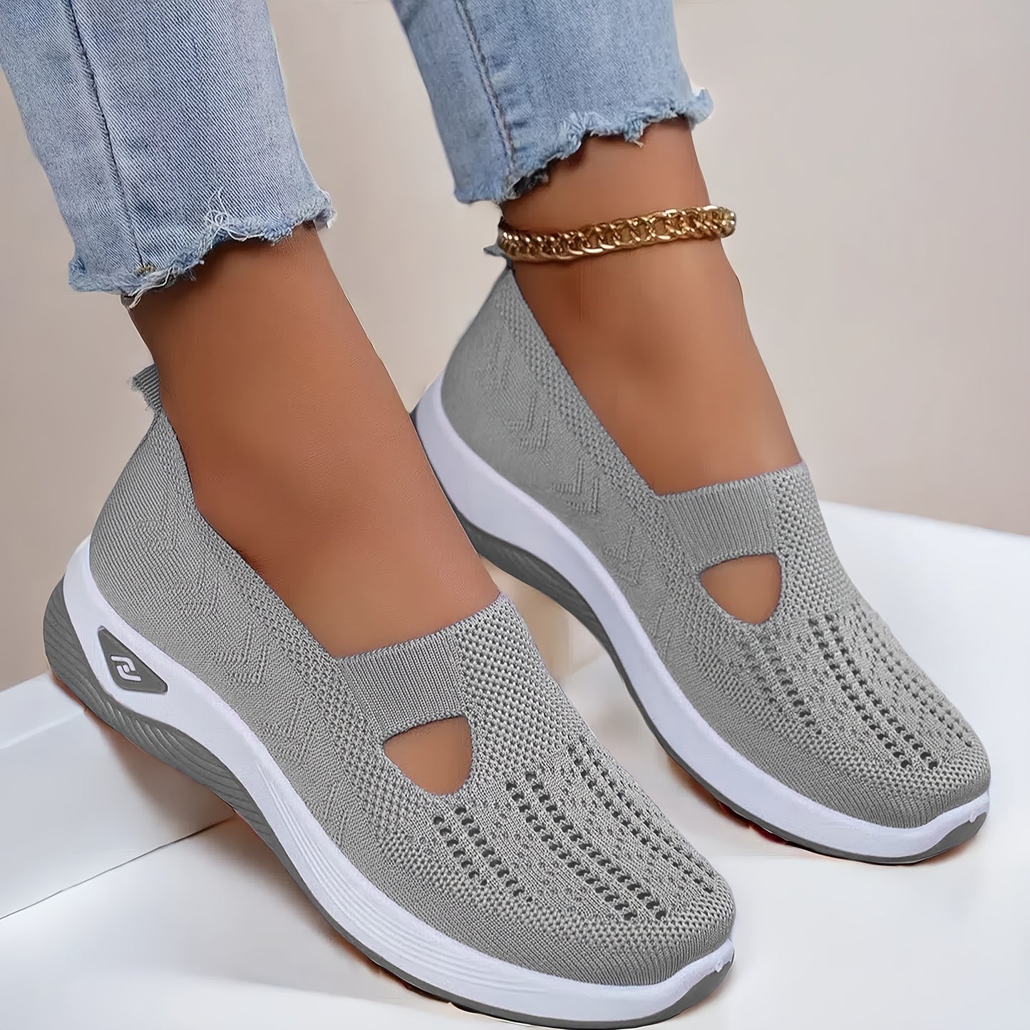 Woman shoes