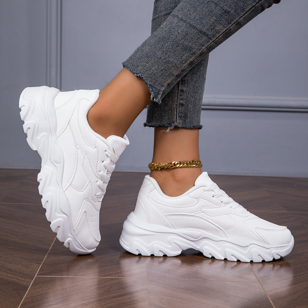 Woman shoes