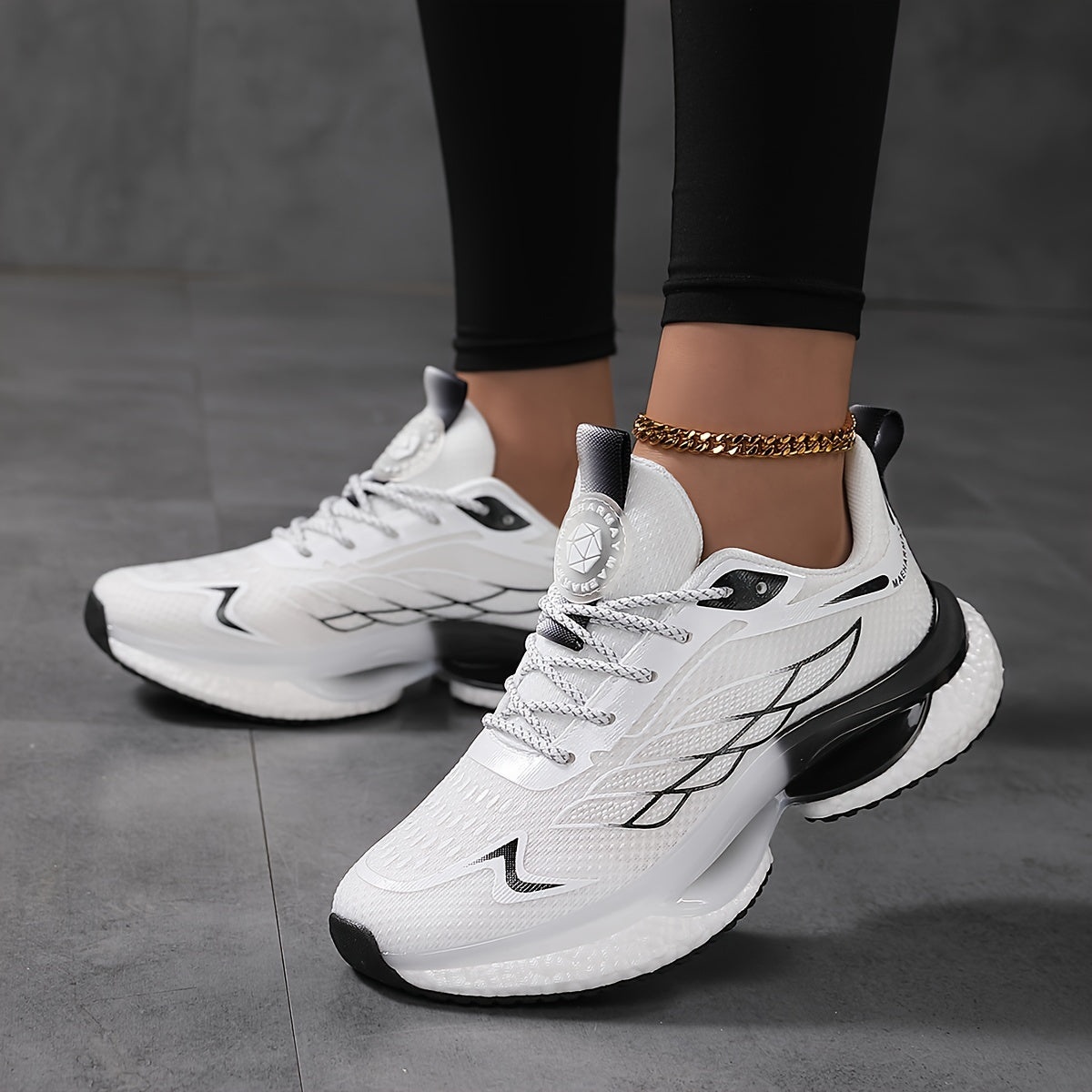 Woman shoes