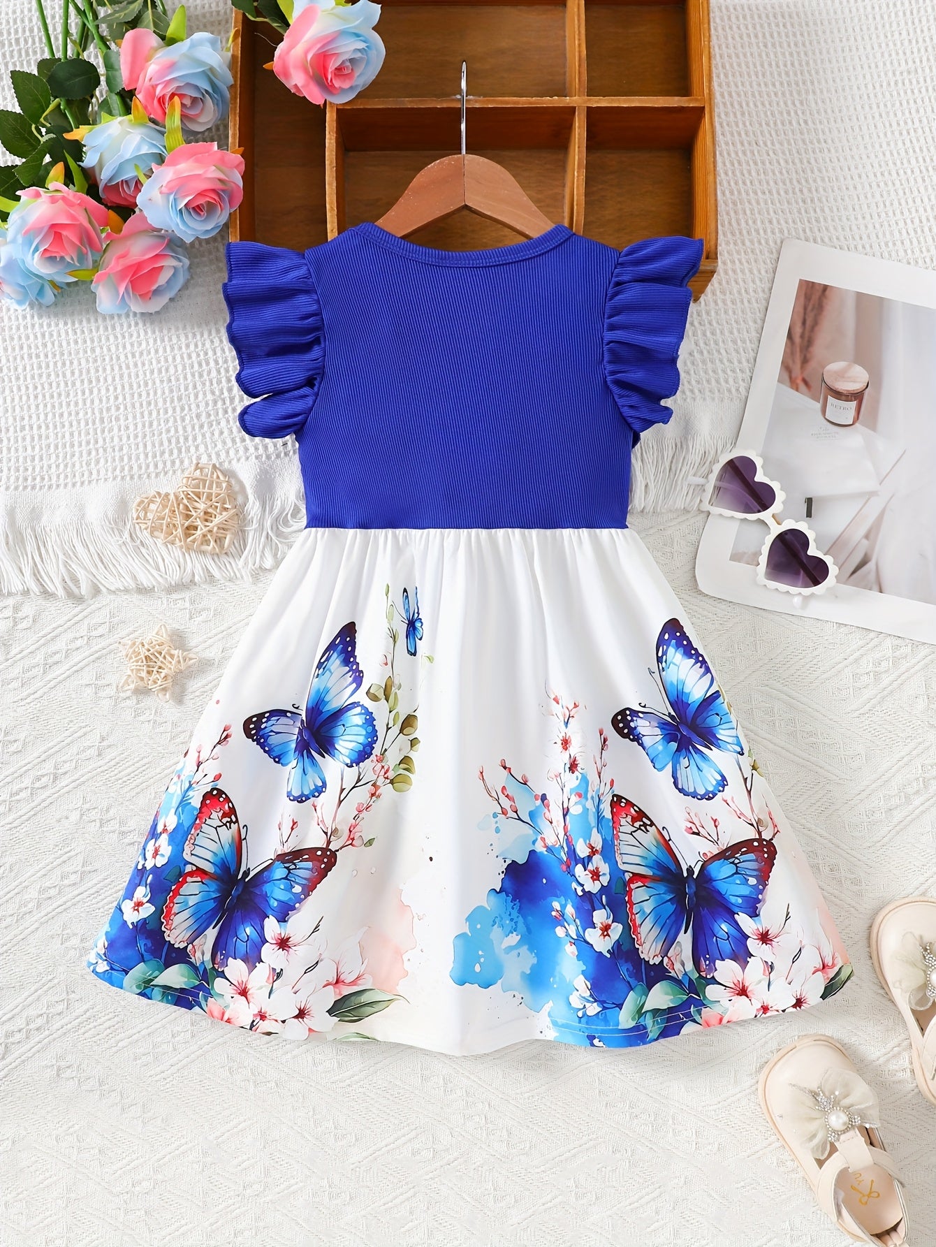 Girl clothing