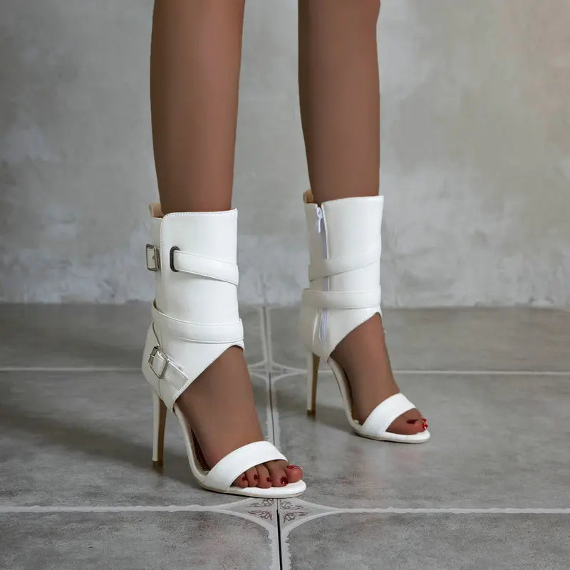 Woman shoes