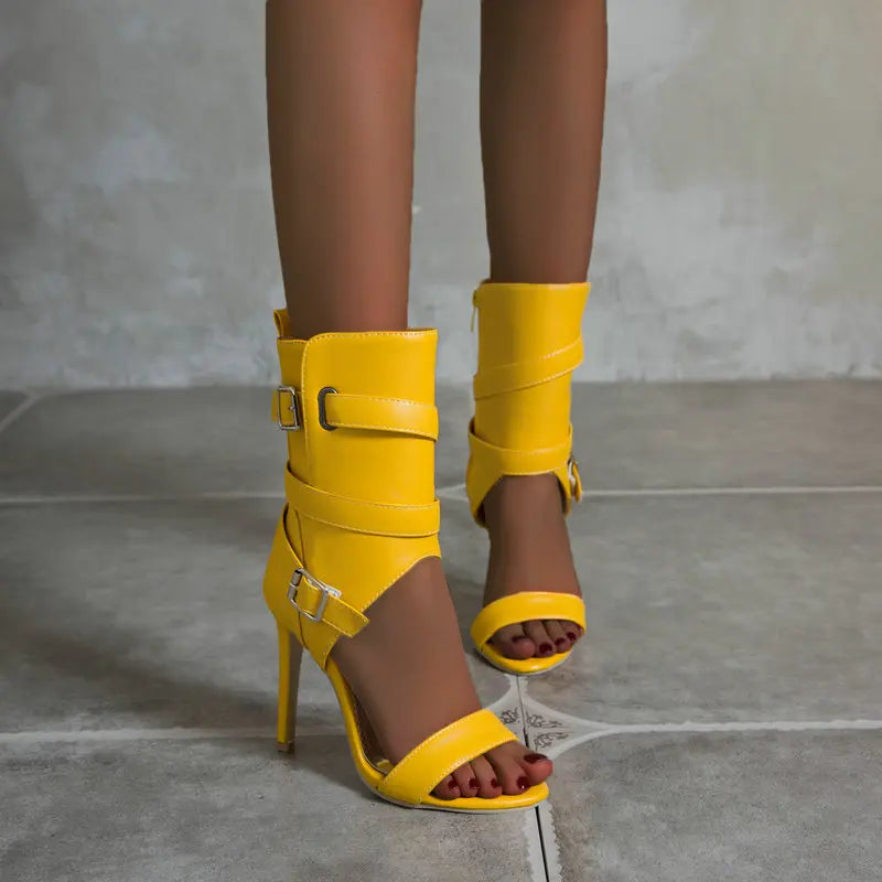 Woman shoes