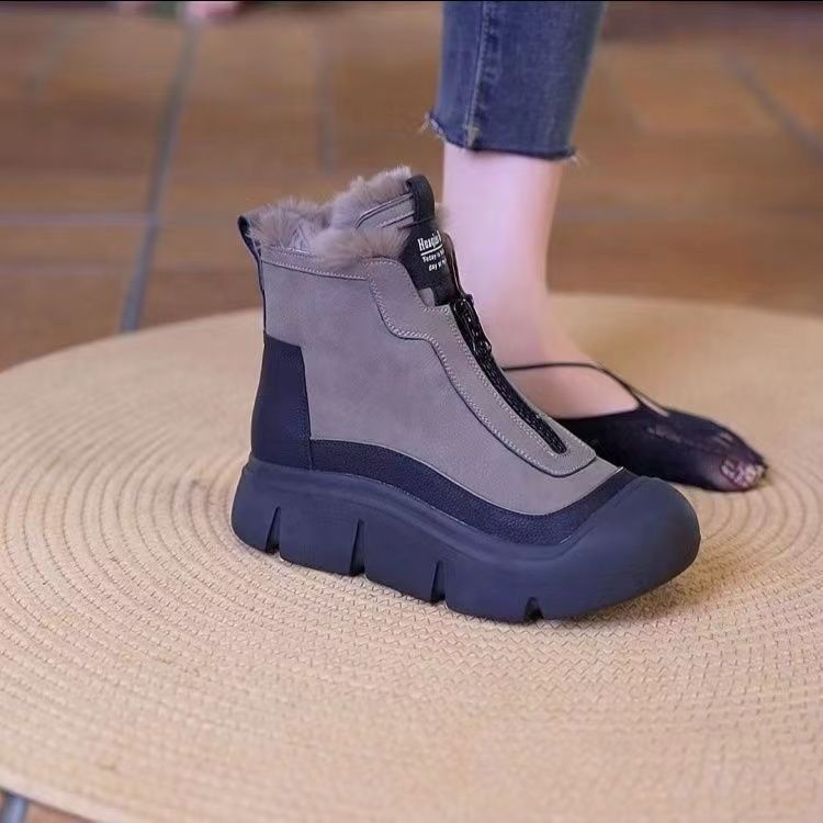 Woman shoes