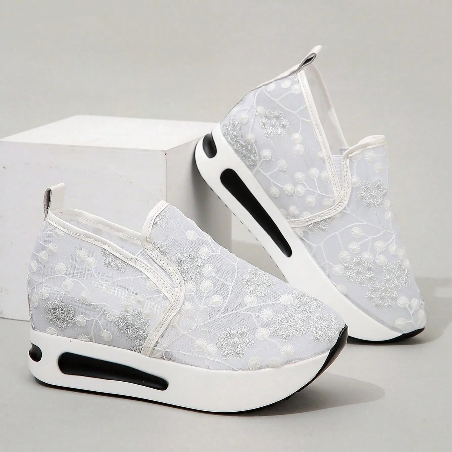 Woman shoes