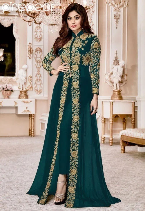 Muslim family - Elegant Chiffon Maxi Dress with Lace
