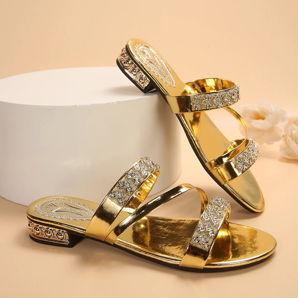 Woman shoes