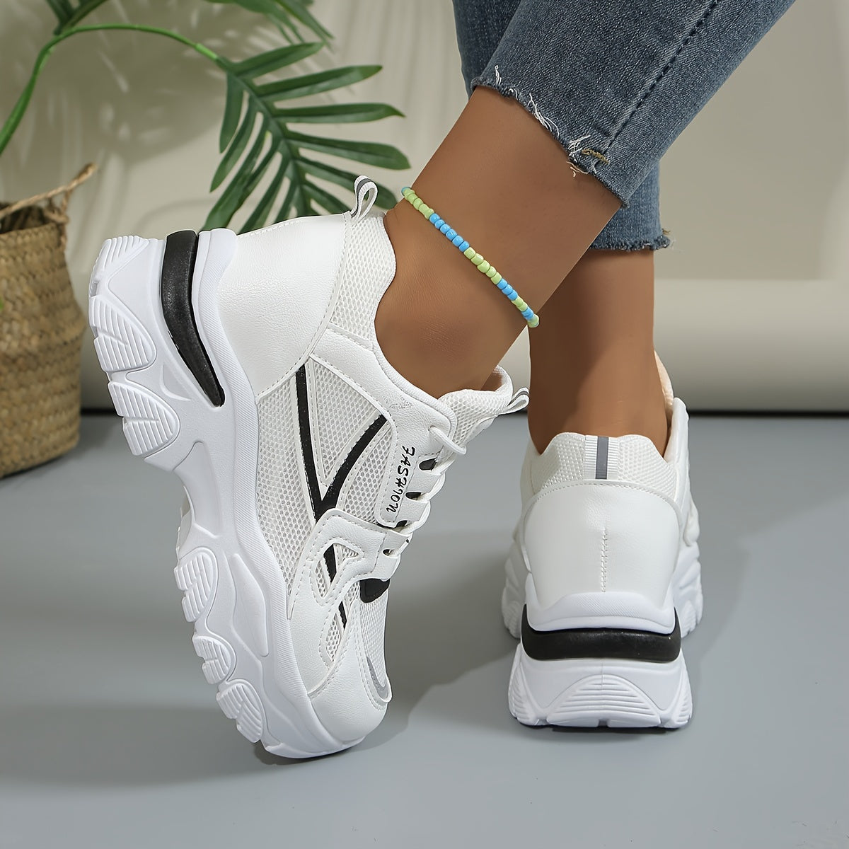Woman shoes