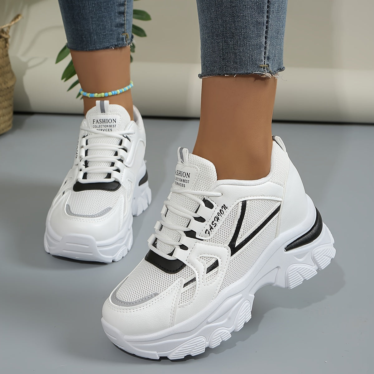 Woman shoes