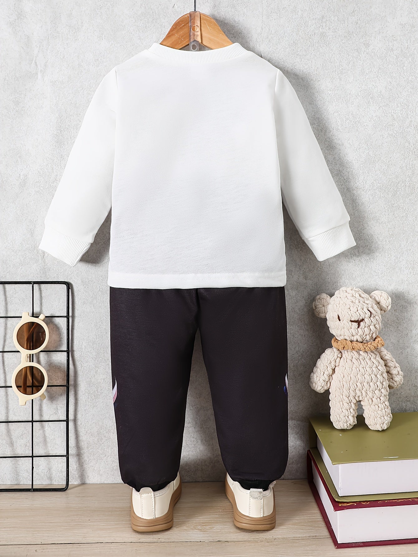 Boy  clothing Cool Hooded Bear Print Newborn Boy's Trendy Long Sleeves Round Neck Sweatshirt + Pants