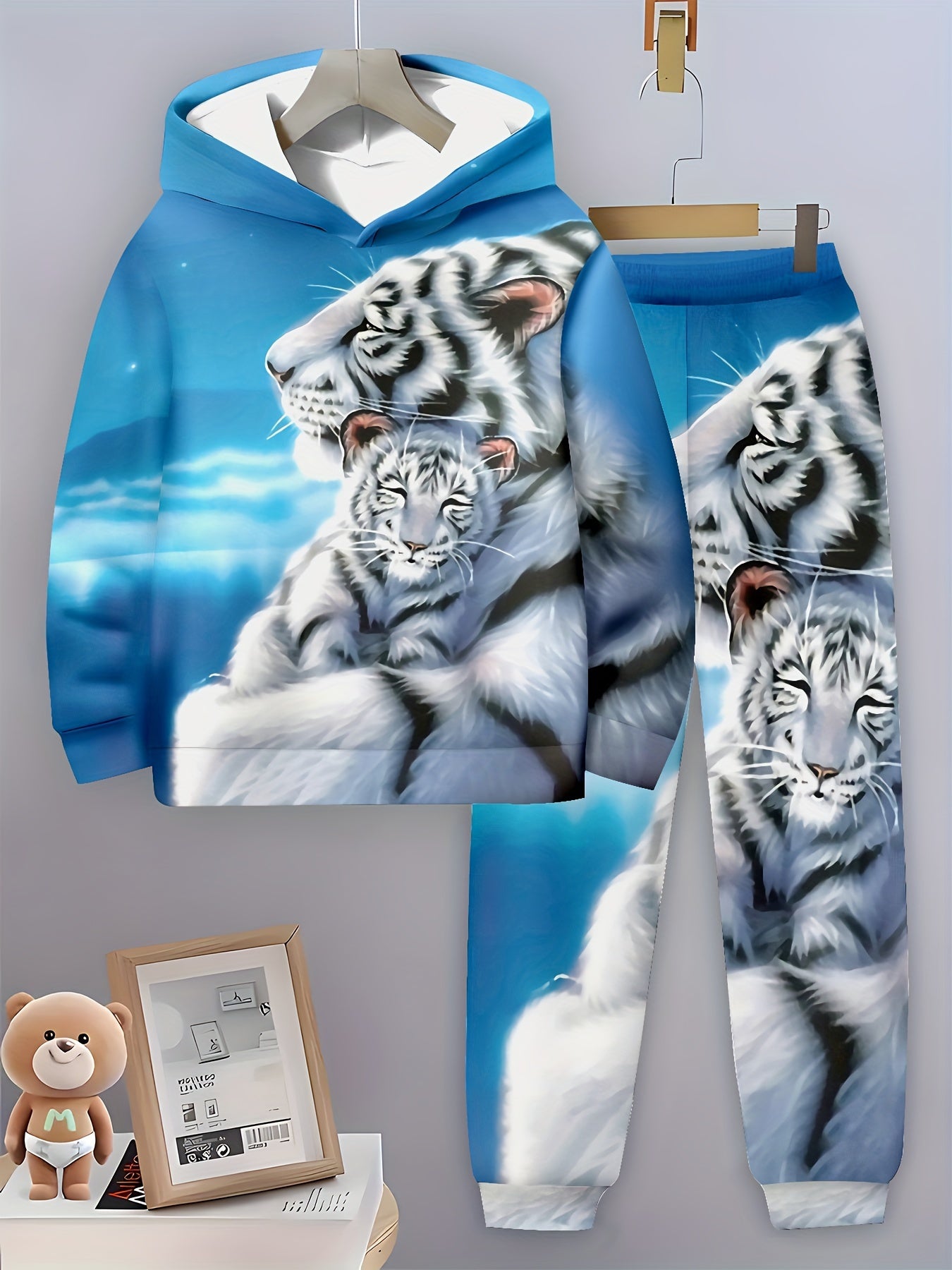 Boy clothing  Casual Hooded Sweat suit with 3D White Tiger Print