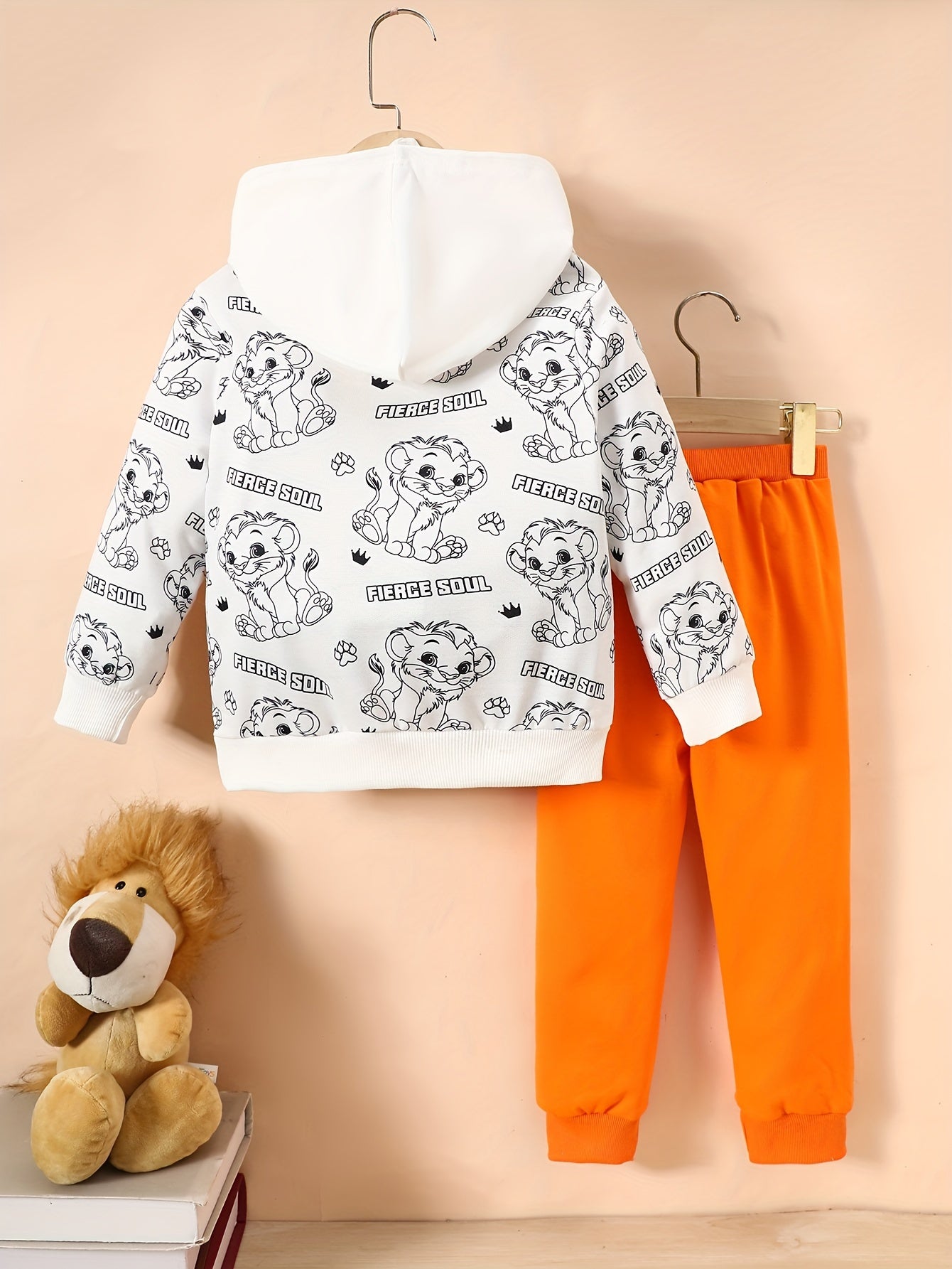 Boy  clothing   Autumn And Winter Set for Boys Featuring a Hoodie And Sweatpants