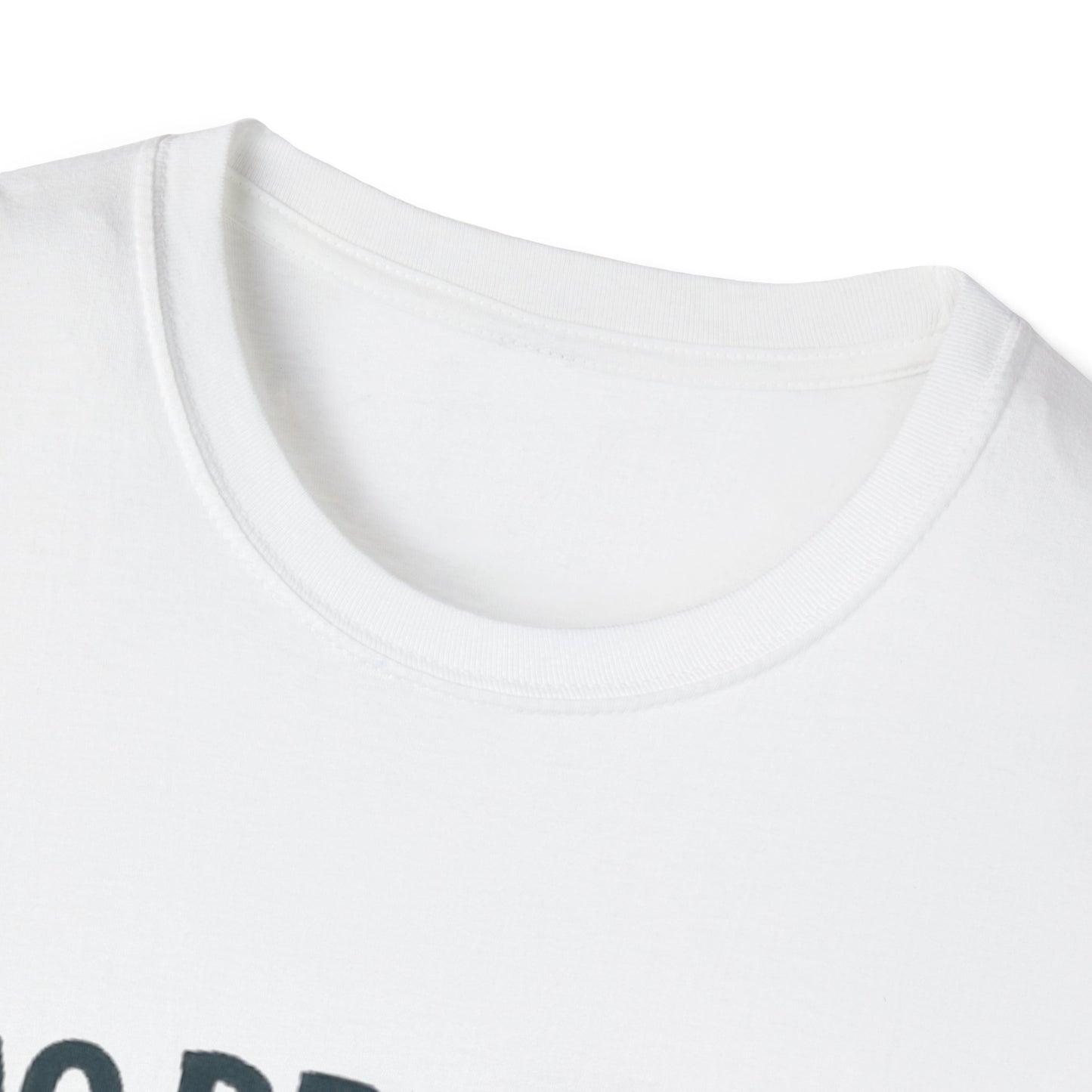 “No Drama, Just Relaxin’” Capy T Shirt