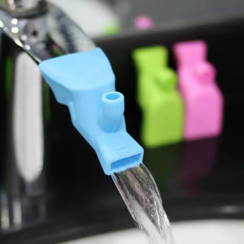 Kitchen  1PC Sink Faucet Extender Rubber Elastic Nozzle Guide Children Water Saving Tap Extension For Bathroom Accessories