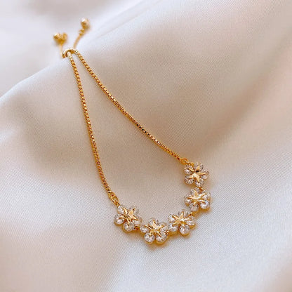 Jewellery   New Light Luxury Shine AAA Zircon Flower Bracelet for Women Girls Cute Romantic Crystal Bracelet Engagement Wedding Jewelry Gift