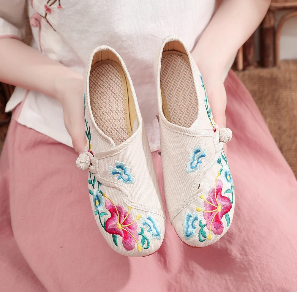 Woman shoes Veowalk Morning Glory Flower Embroidered Women's Canvas Ballet Flats Ladies Casual Comfort Denim Cotton Embroidery Shoes