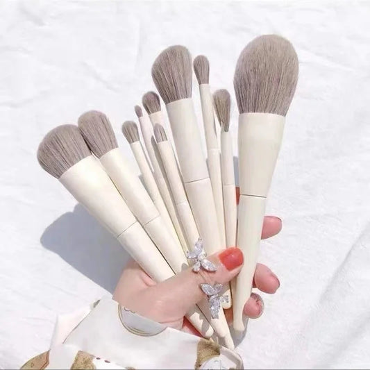 Makeup and face  Soft Fluffy Makeup Brushes Set Eye Shadow Foundation