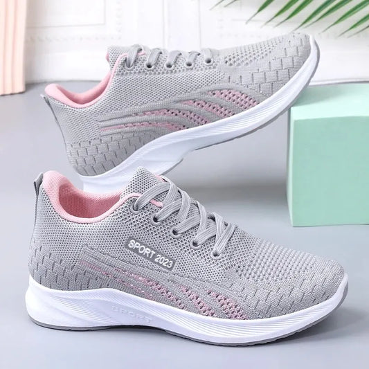 Woman shoes  Spring/Summer New Flat Bottom Mesh Sports Women's Casual Soft Sole Lightweight Running Shoe