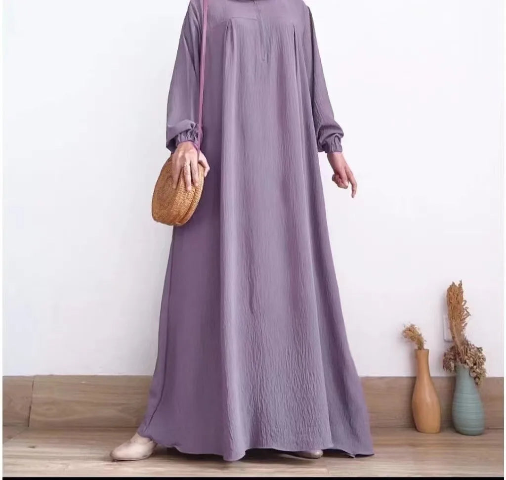 Muslim Family    Middle East Pleated Dress for Women, Muslim Fashion, Dubai, Arab Style, Elegant, Solid Round Neck, Long Sleeve, Abaya