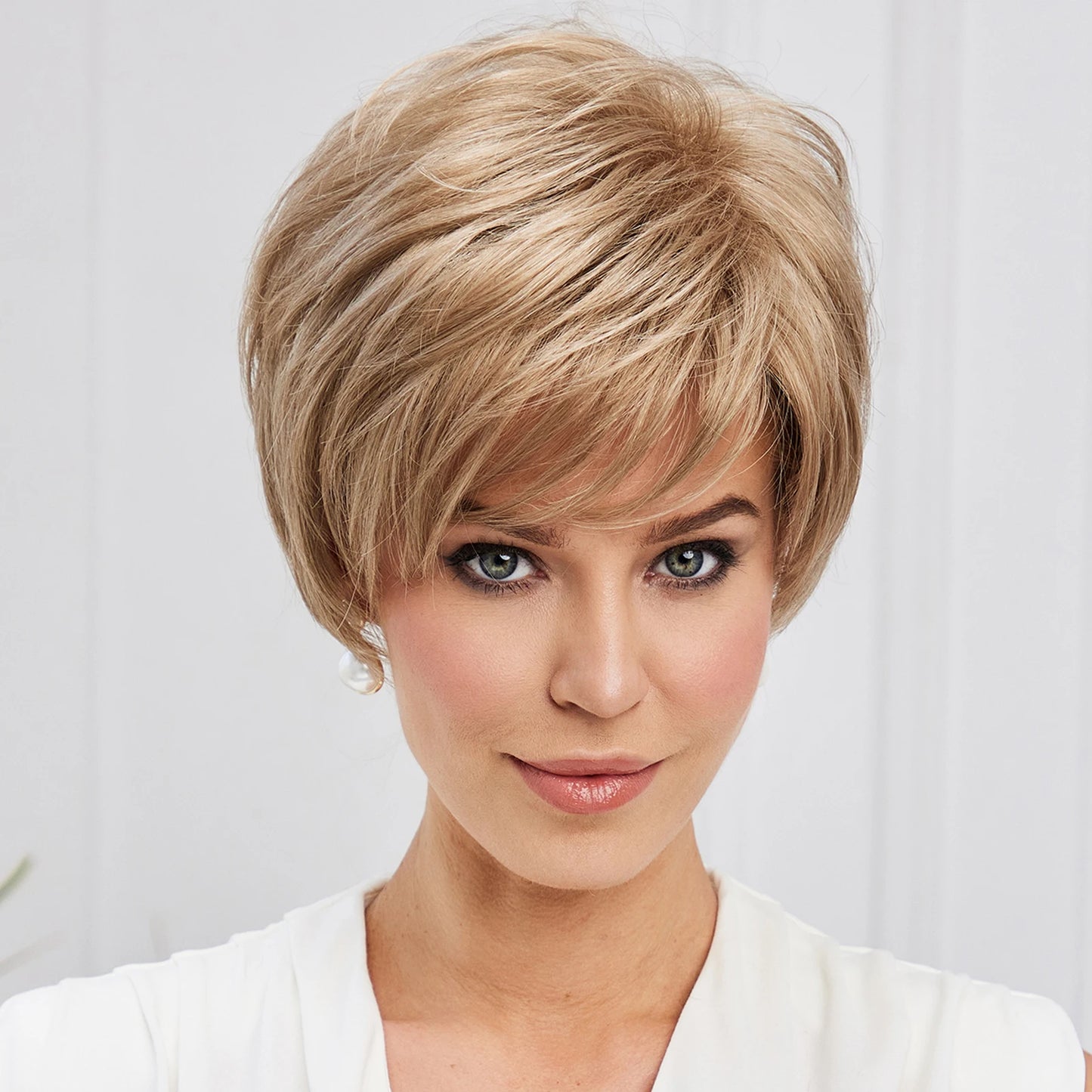 Crown & Glory Wigs Pixie Cut Short Bob Wigs with Bang Brown Blonde Layered Straight Kanekalon Synthetic Wig Human-hair Like Texture Natural Daily