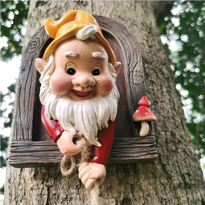 Outdoor accessories Resin Climbing Gnome Sculpture White Beard Dwarf Art Statue Courtyard outdoor Landscape Figurines Garden Tree Decoration Elf Pendant