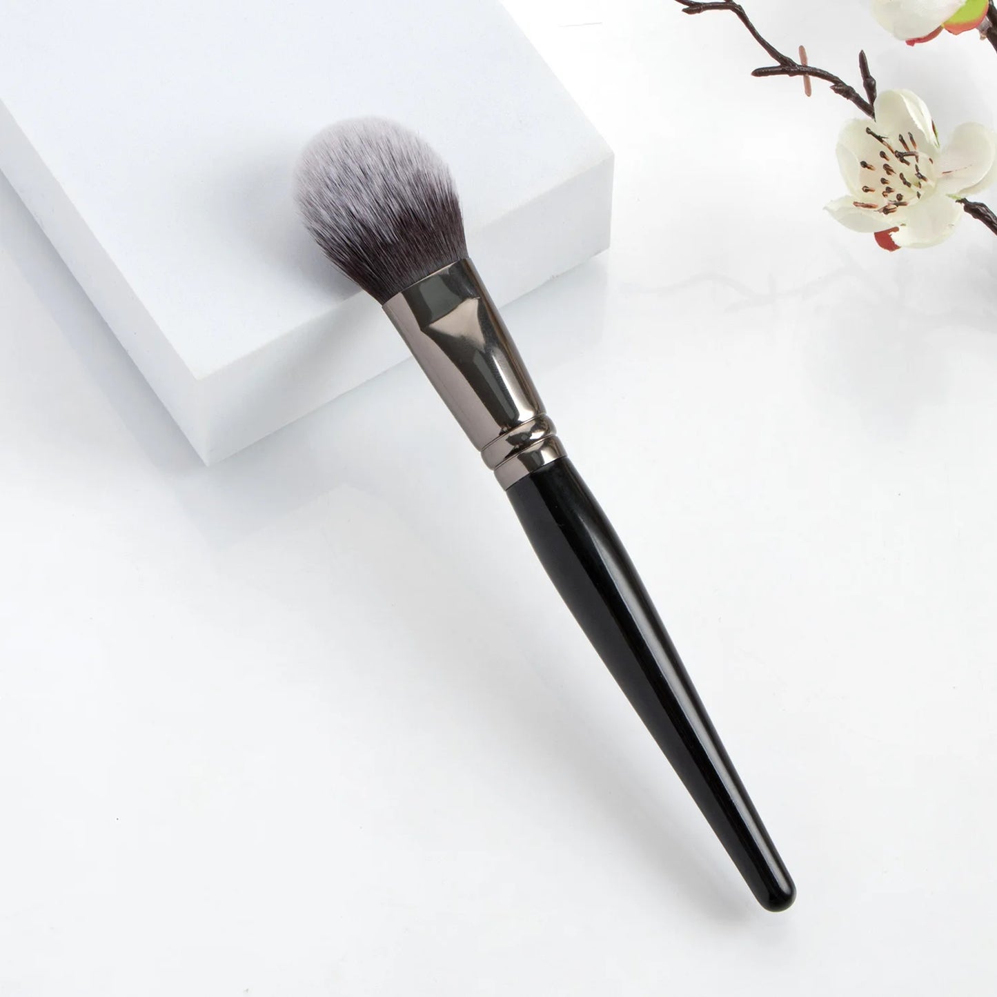 Makeup and face  Large Makeup Brushes High Quality Black Cosmetic Foundation Powder Blush