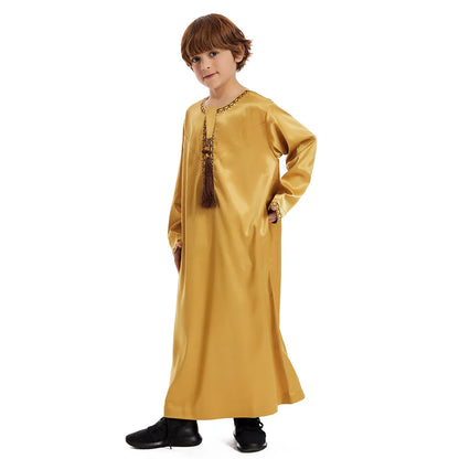 Muslim family  Eid Muslim Children Abaya Ramadan Jubba Prayer Thobe Boy Kids Abayas Islam Long Robe Gown Kaftan Dubai Arab Tassel Dishdasha