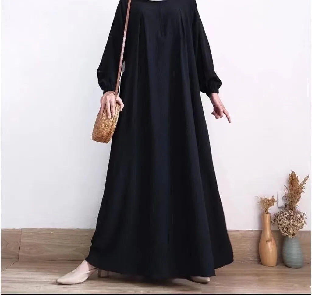 Muslim Family    Middle East Pleated Dress for Women, Muslim Fashion, Dubai, Arab Style, Elegant, Solid Round Neck, Long Sleeve, Abaya