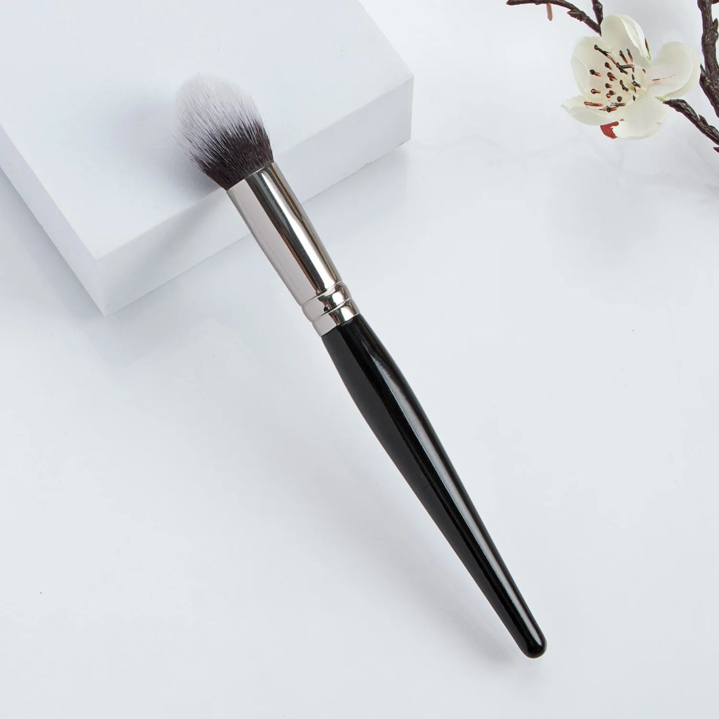 Makeup and face  Large Makeup Brushes High Quality Black Cosmetic Foundation Powder Blush