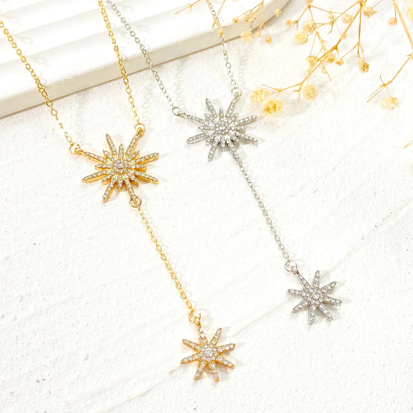 Jewellery   New Zircon Inlaid Snowflake Necklace with Female Instagram Style Creative Design Sense, Long Tassel Collarbone Chain