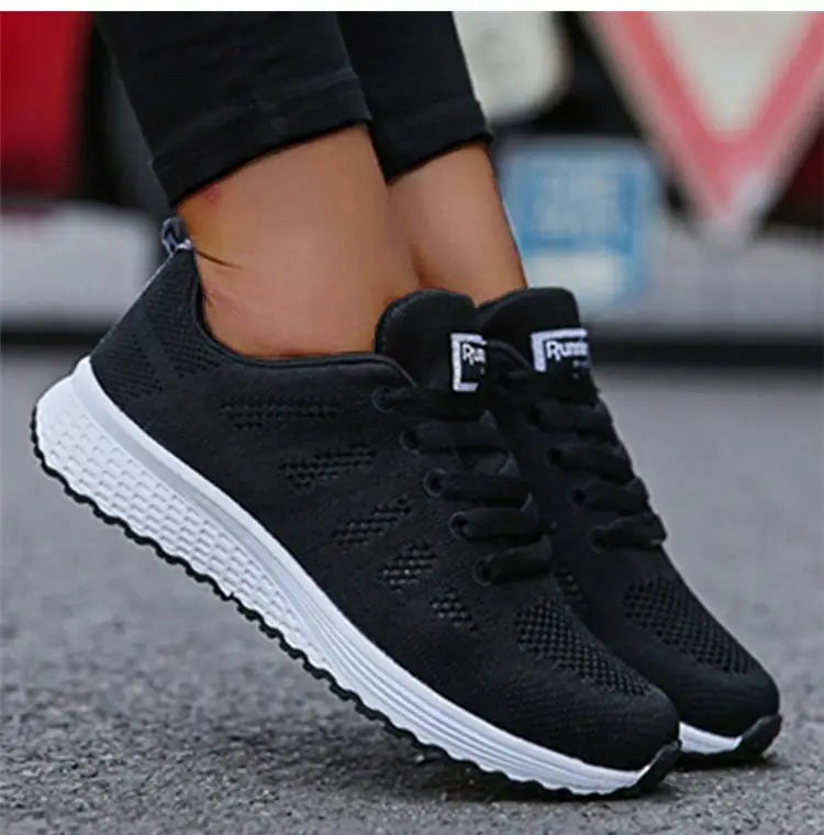 Woman shoes  New Breathable Women's Sneakers Fashion Comfortable  Sneakers Women Mesh Fabric Lace